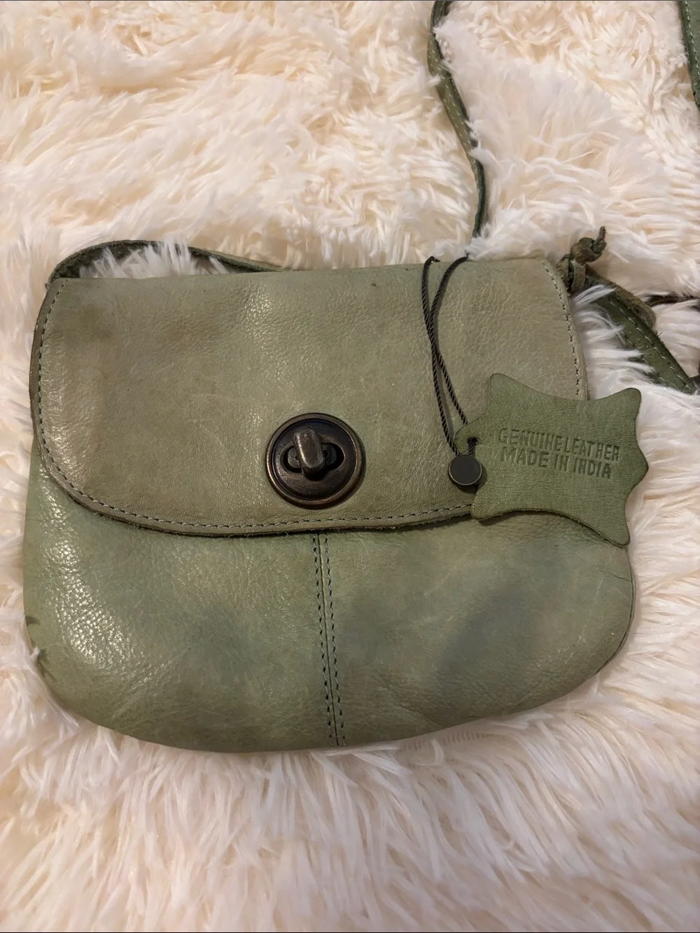 Pieces compact olive